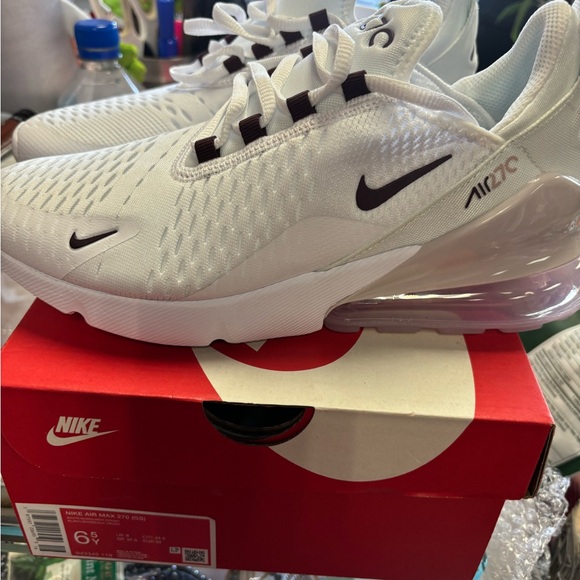 Authentic Nike air max new box - Picture 2 of 3